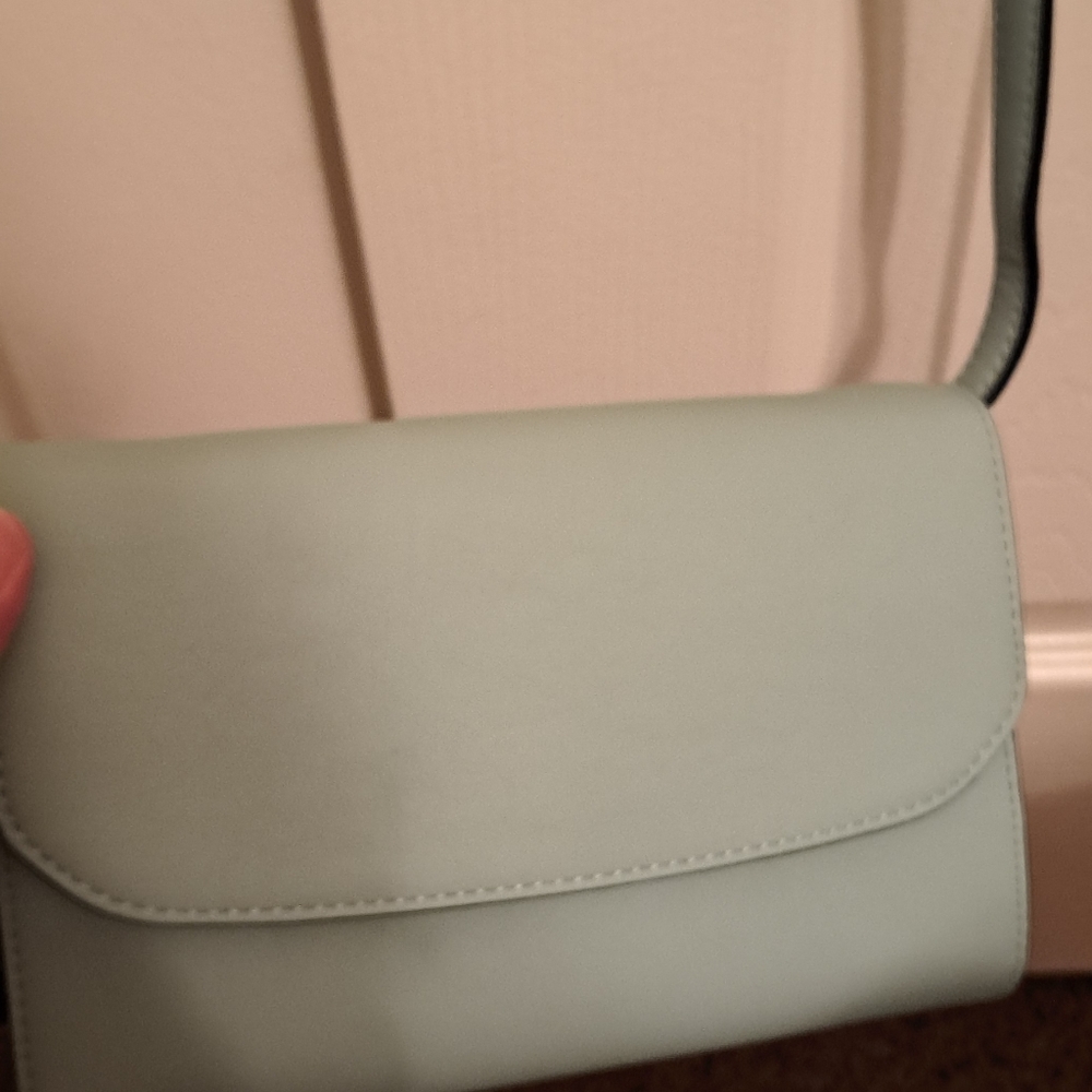 Vera Wang Mint Green Crossbody Bag - Picture 9 of 10